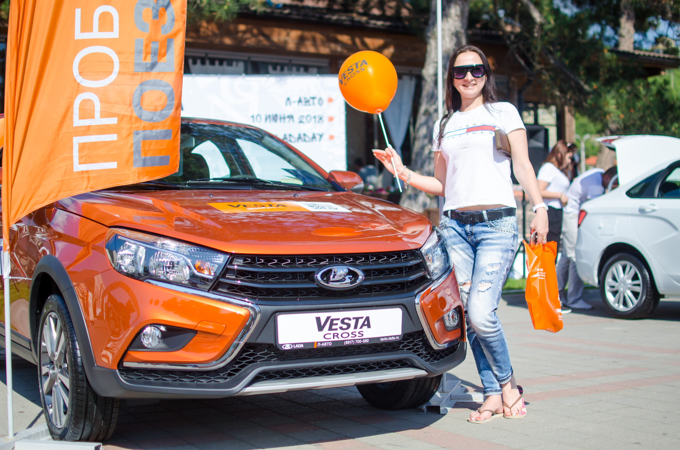 Презентация LADA VESTA SEDAN CROSS